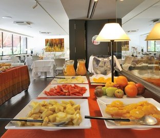Desayuno buffet  VINCCI SOMA Madrid