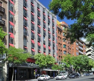 Fachada  Vincci Soma Madrid