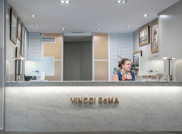 Recepción  Vincci Soma Madrid