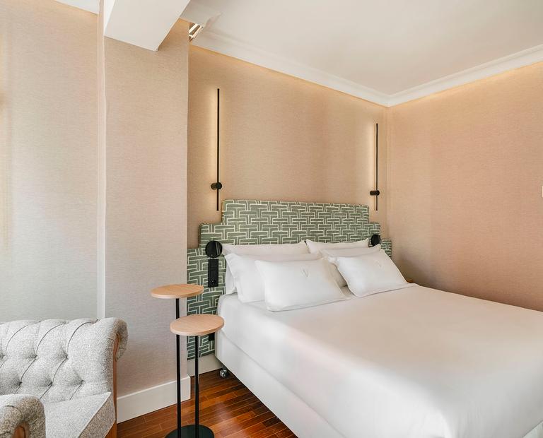 Habitación Triple Vincci Soma 4* Madrid Habitación Triple Vincci Soma 4* Madrid