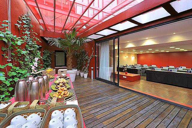 Rojo Terrace Vincci Soma 4* Madrid Rojo Terrace Vincci Soma 4* Madrid