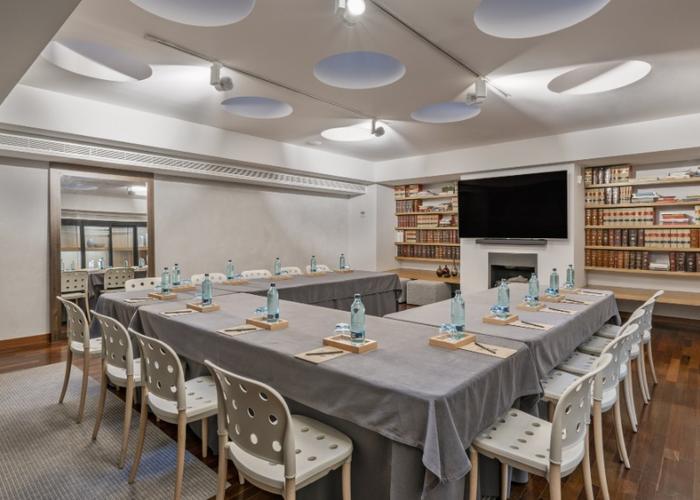 Biblioteca Vincci Soma 4* Madrid Biblioteca Vincci Soma 4* Madrid